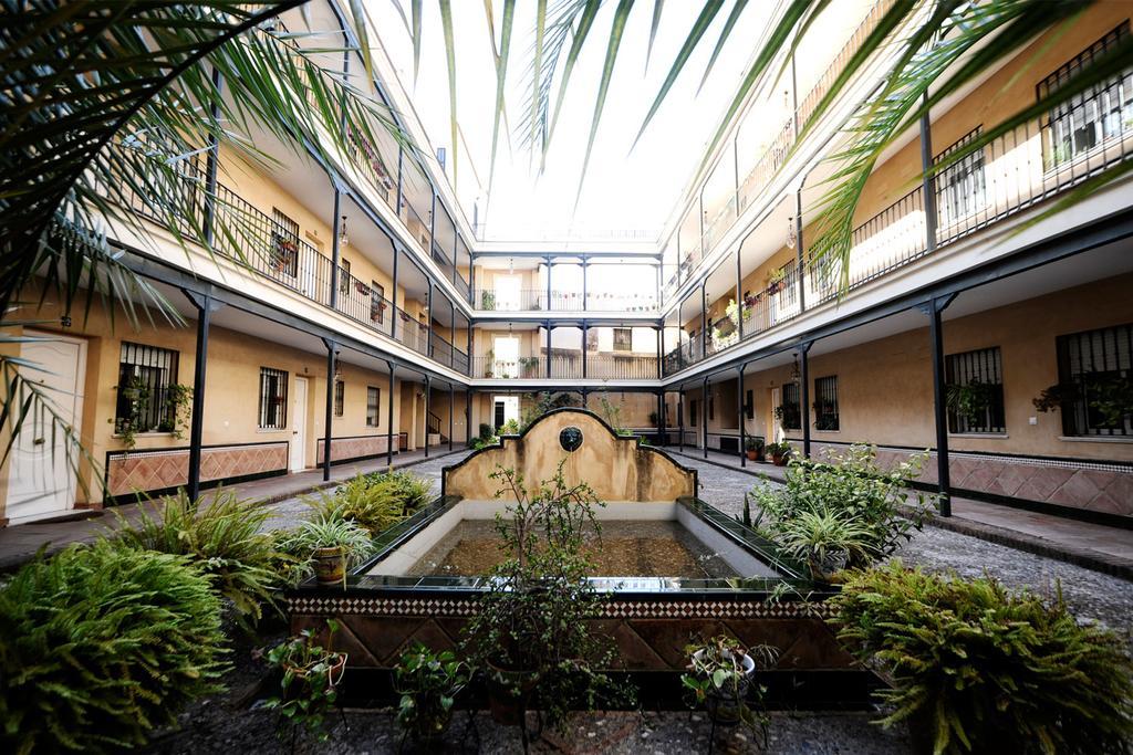 Hsh Suites Corrala Triana Seville Exterior photo